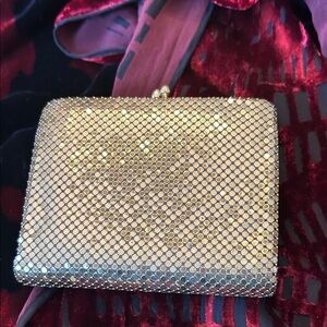 Elegant Gold Vintage Clutch Bag